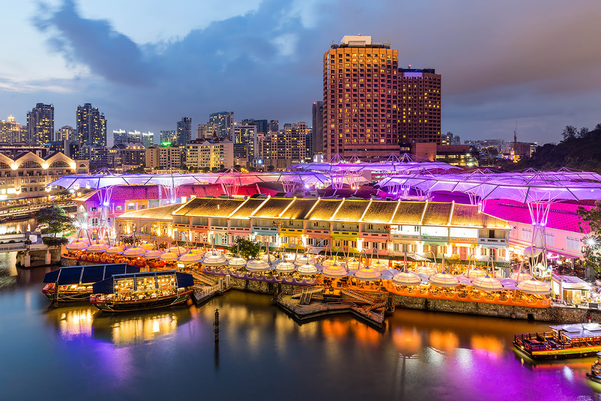 Clarke Quay Nightlife Tour